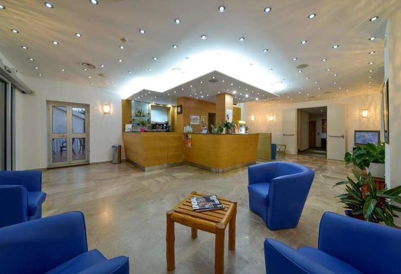 فندق Villa Nettuno