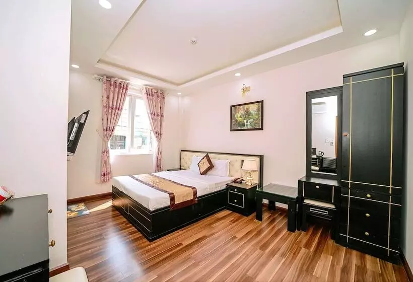 هتل Khách Sạn Vĩnh Hội