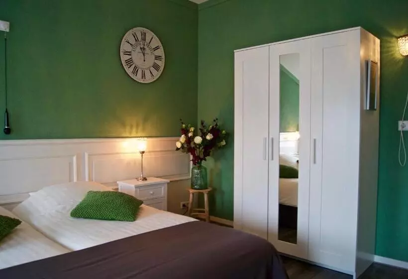 Majatalo The Studio Guesthouse