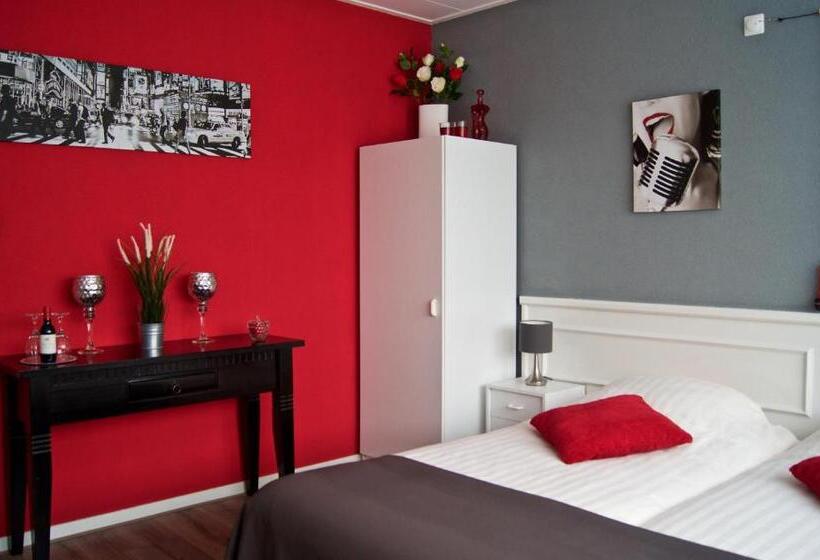 펜션 The Studio Guesthouse