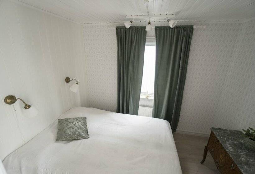 Anfasteröd Gårdsvik Tälten