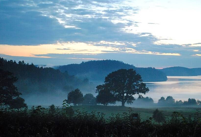 Anfasteröd Gårdsvik Tälten