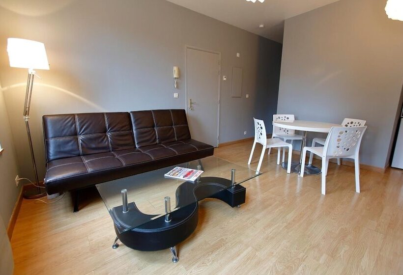 Appart Hotel De La Tour