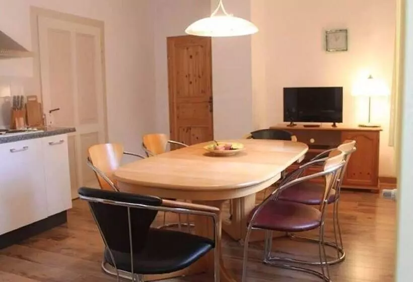 Apartment In Tabarz Thuringia Near The Forest