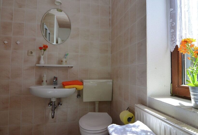 Apartment In Tabarz Thuringia Near The Forest