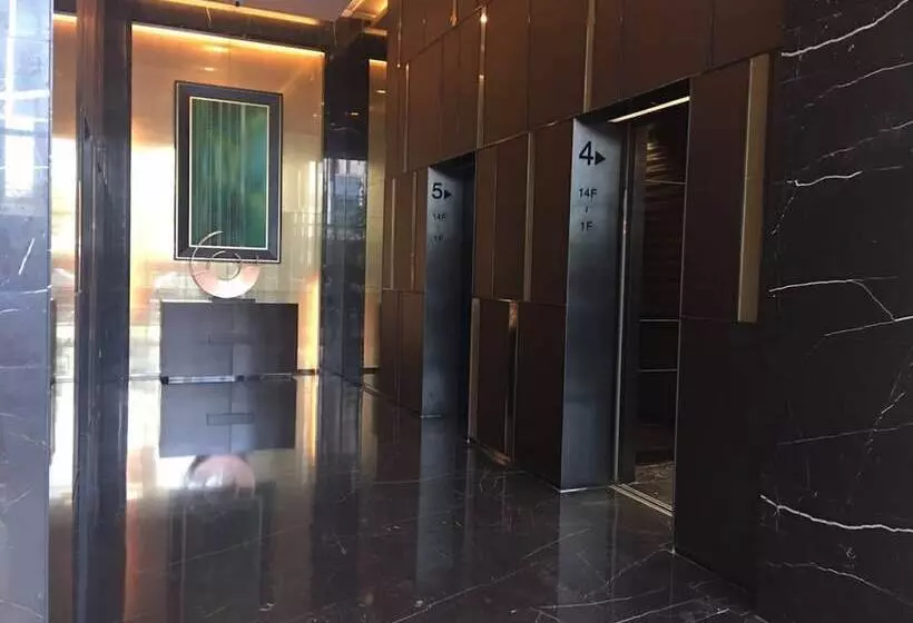 هتل Checkinn Business Apartment Poly World