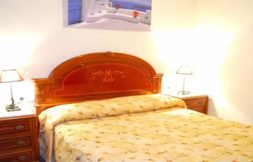 House In Lloret De Mar   104020 By Mo Rentals