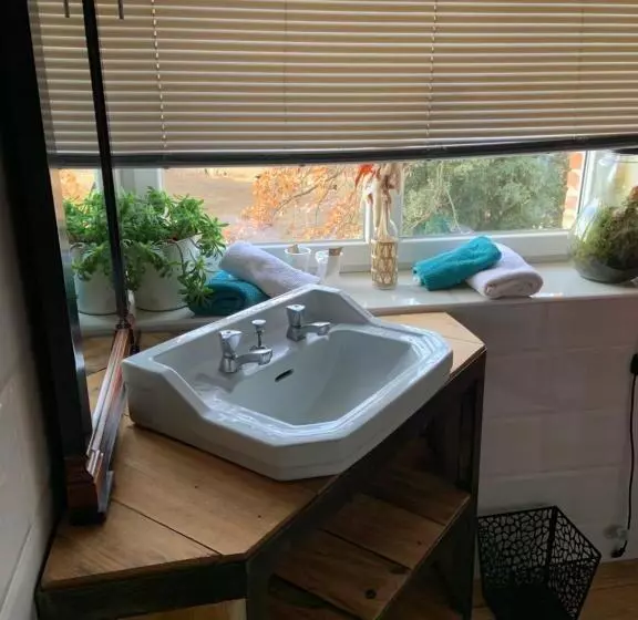 Majatalo Domaine Du Serre D Avene