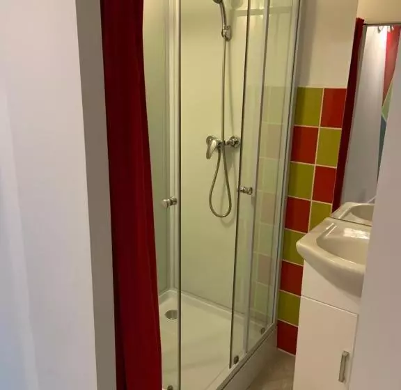 Majatalo Domaine Du Serre D Avene