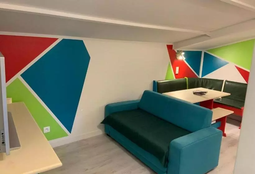 Majatalo Domaine Du Serre D Avene