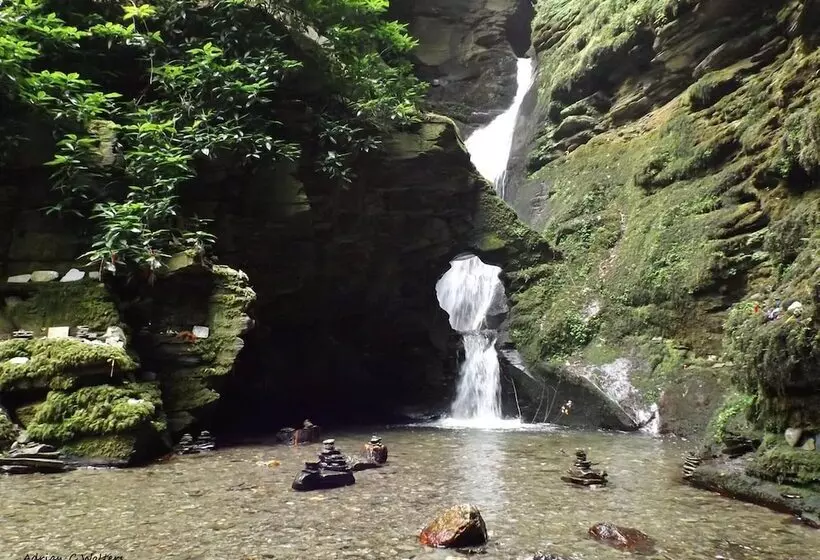 اقامتگاه Cosy Cottage