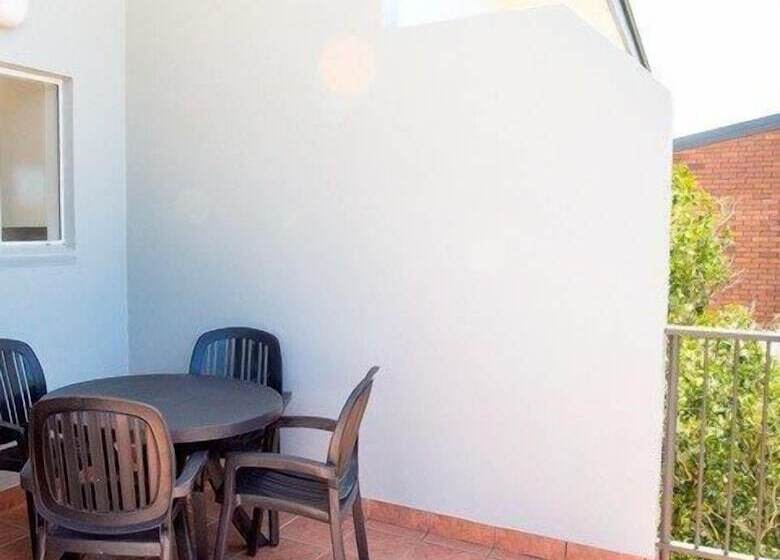 Seamistral   1/21 Oriole Avenue