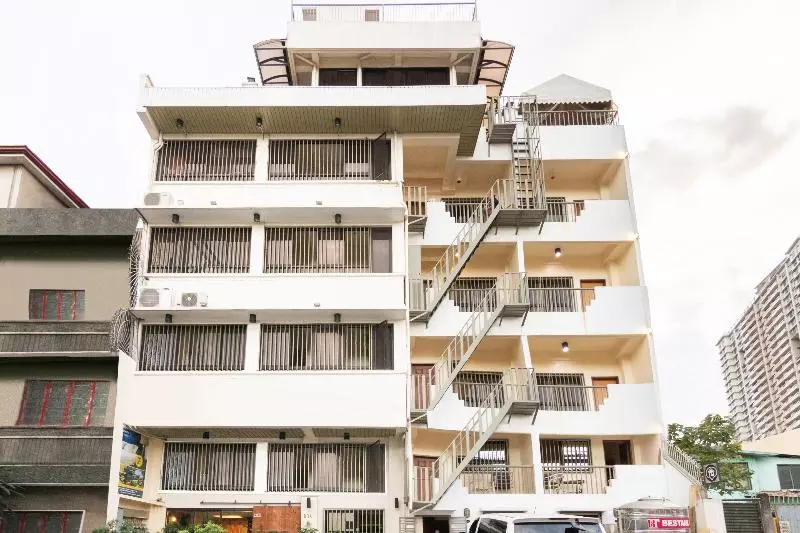 Hotelli 870 Hostel By Oyo Rooms