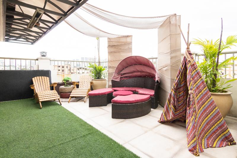 酒店 870 Hostel By Oyo Rooms