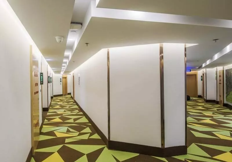 Hotelli Vatica Xuzhou High Speed Railway Station