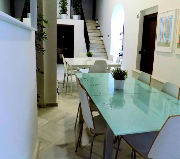 هاستل Residencia Viriato