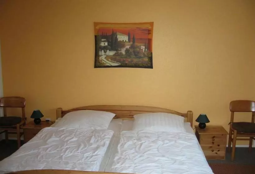 Hotelli In Der Waldemei