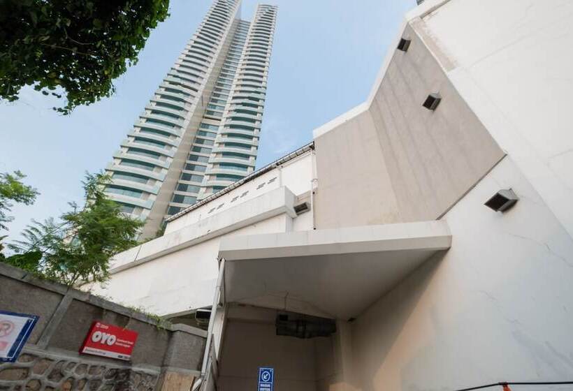 فندق Oyo 2245 Apartment Grand Kamala Lagoon