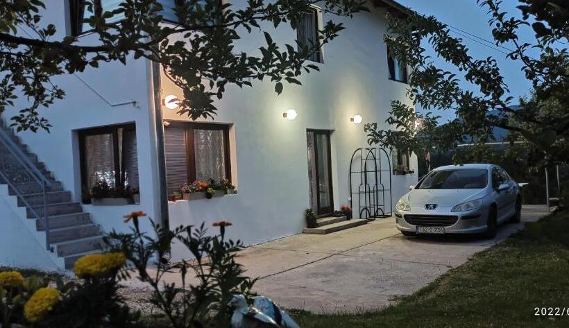 پانسیون Apartman Gm   Sobe