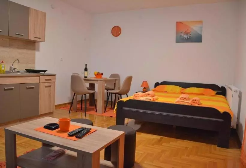 پانسیون Apartman Radmanovac