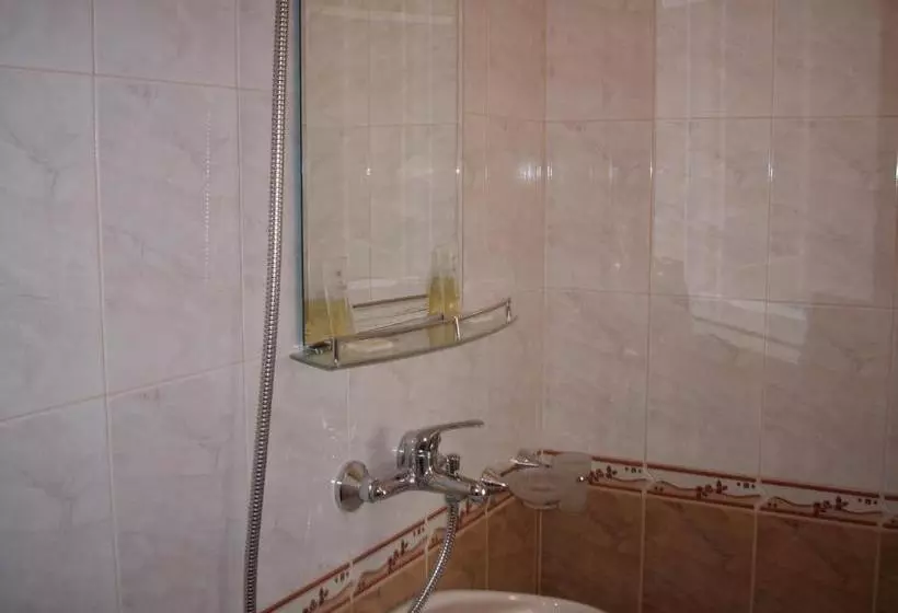 پانسیون Georgievi Guest House