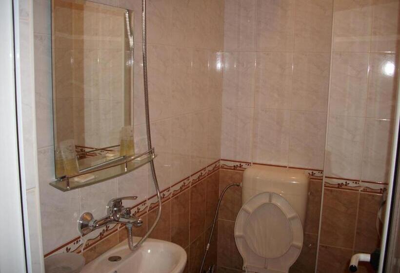 پانسیون Georgievi Guest House