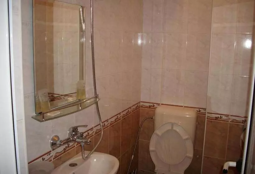 پانسیون Georgievi Guest House