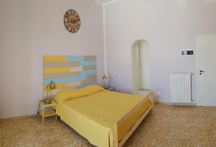 פנסיון Maridea   Camere Con Vista Al Porto