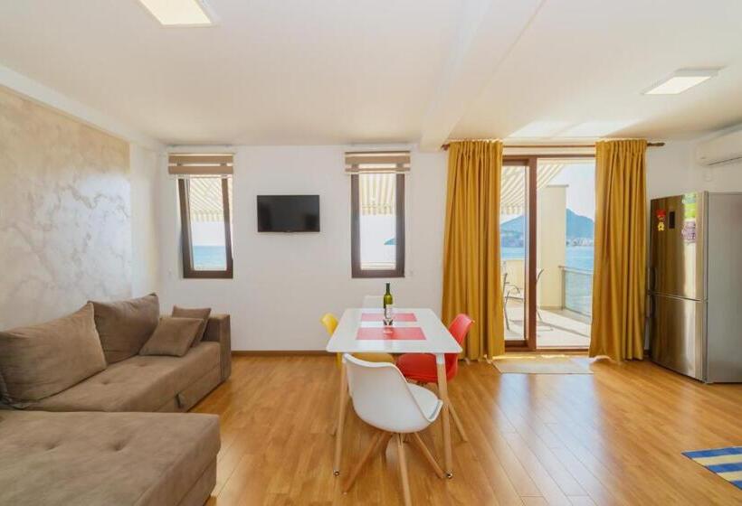 پانسیون Vila Fortuna