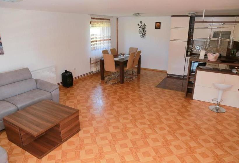 ベッドアンドブレックファースト Vila Viktori