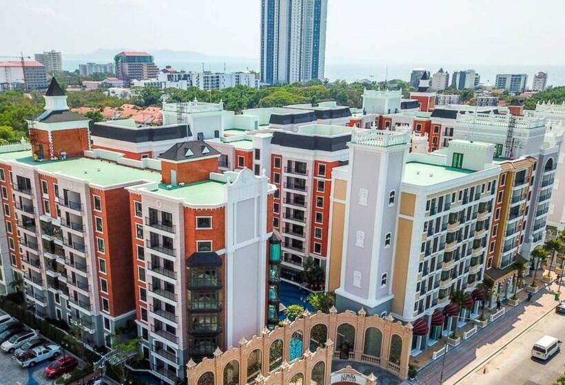 Espana Resort Pattaya