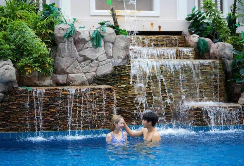 Espana Resort Pattaya