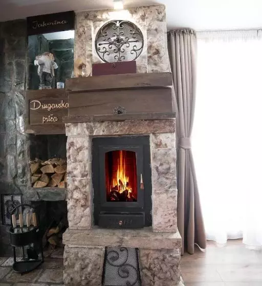 پانسیون Drugarska Prica Lana