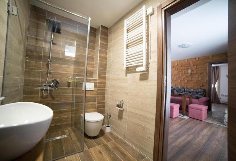 پانسیون Drugarska Prica Lana