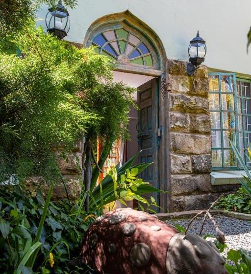 펜션 Gypsy Guest House Clarens