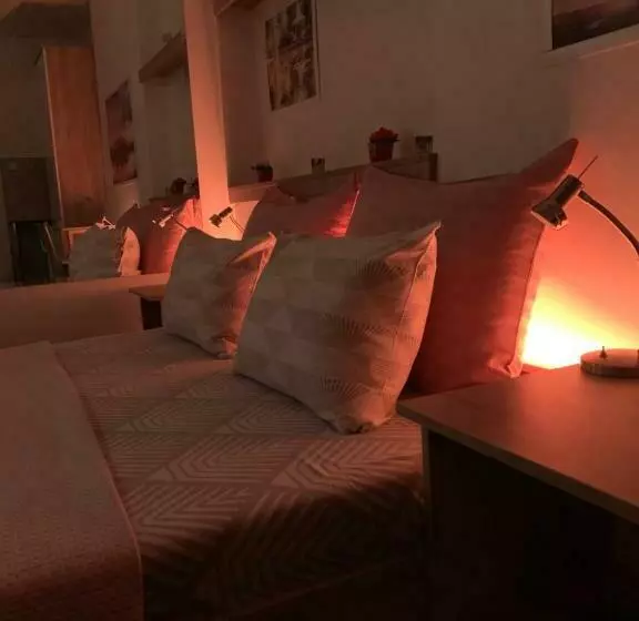پانسیون Post Apartmani A 1