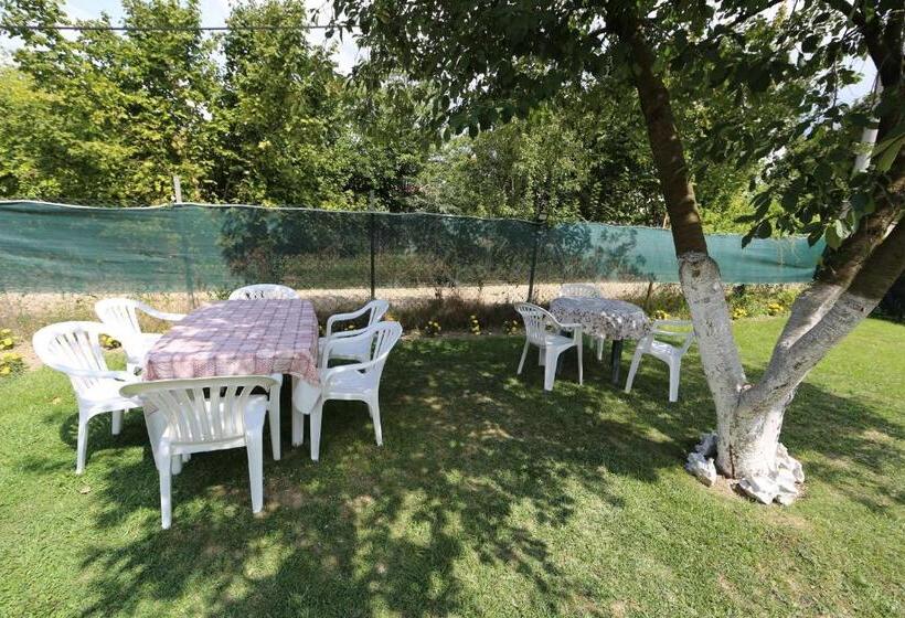 پانسیون Villa Rita