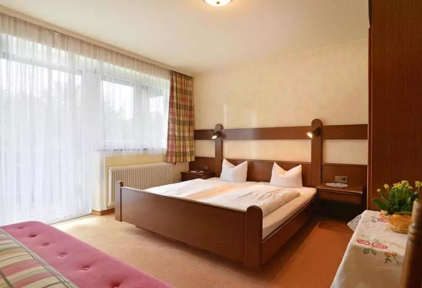 هتل Das Christophorus