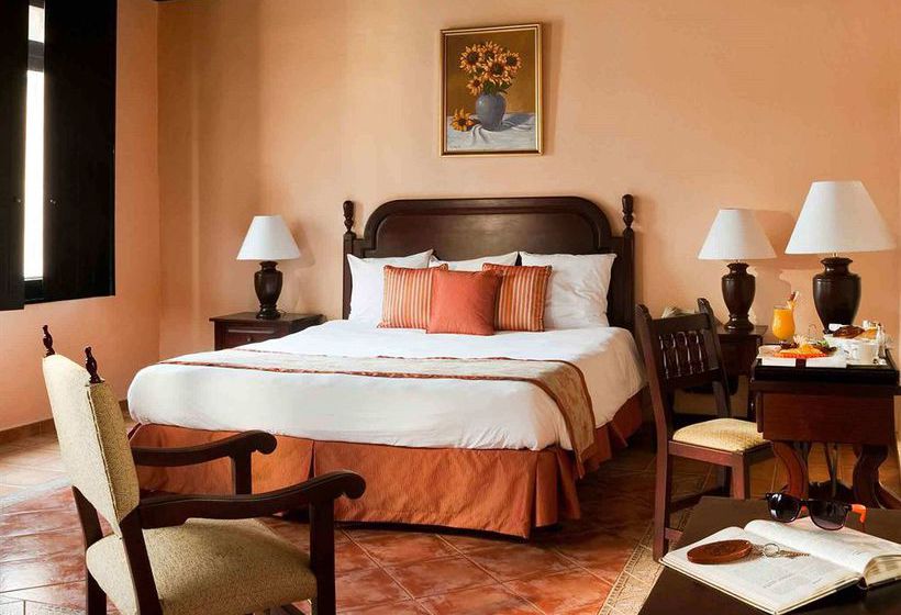 בית מלון כפרי Frances Santo Domingo Mgallery Collection