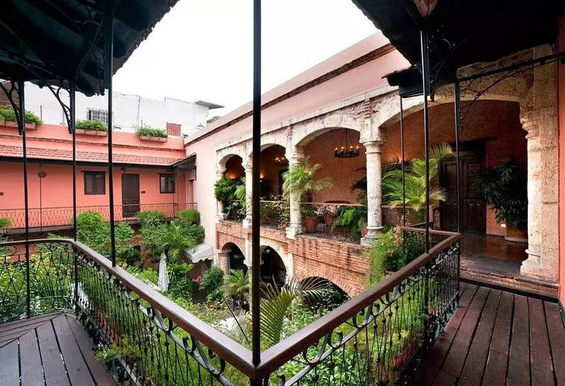 בית מלון כפרי Frances Santo Domingo Mgallery Collection