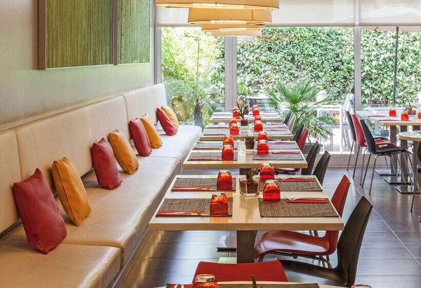 Hôtel Ibis Cornella