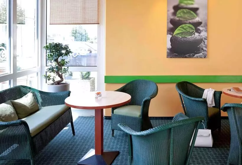 Отель Ibis Köln Frechen