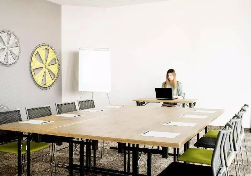 ホテル Ibis łódź Centrum