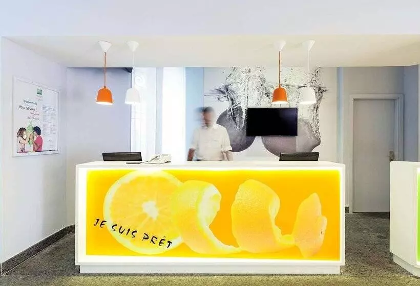 هتل Ibis Styles Napoli Garibaldi