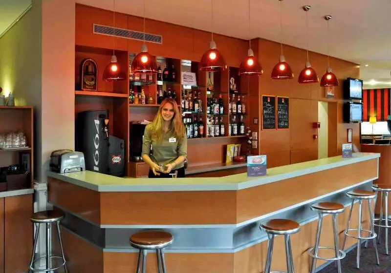 Отель Ibis Toulouse Gare Matabiau