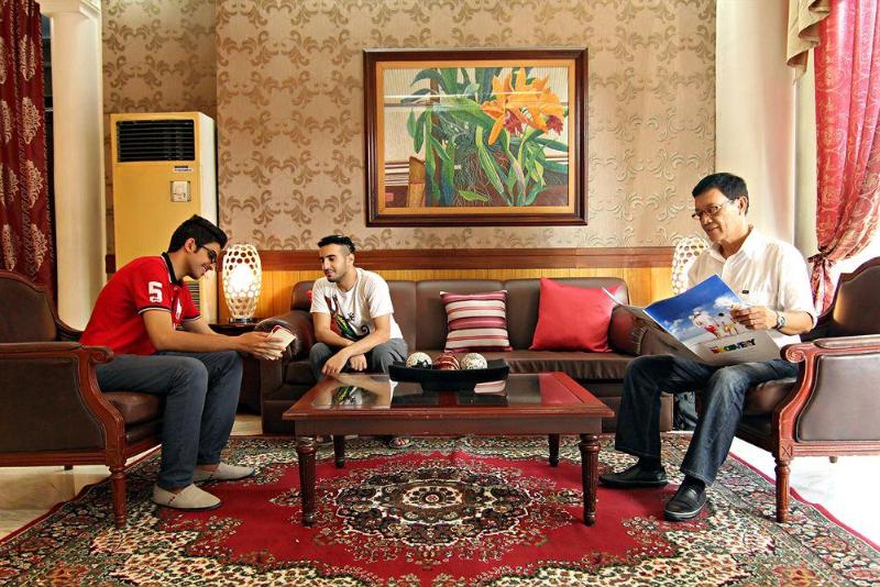 בית מלון כפרי Primetown Tower Makati