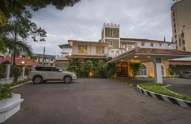 Protea Hotel By Marriott Dar Es Salaam Courtyard