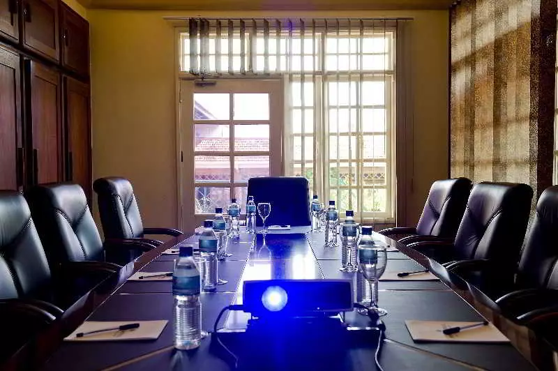 Protea Hotel By Marriott Dar Es Salaam Courtyard