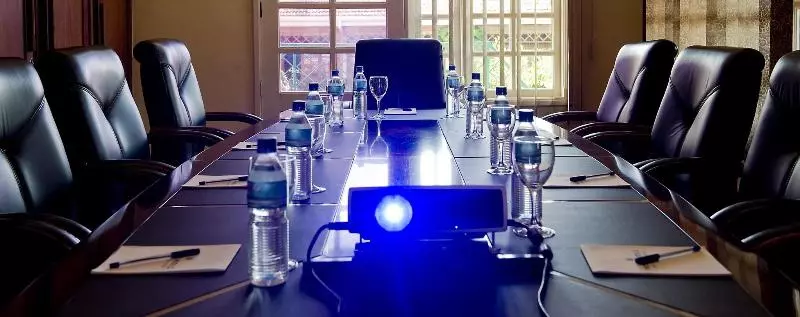 Protea Hotel By Marriott Dar Es Salaam Courtyard