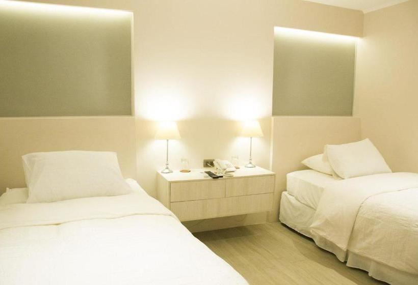 هتل Puerto De Vega